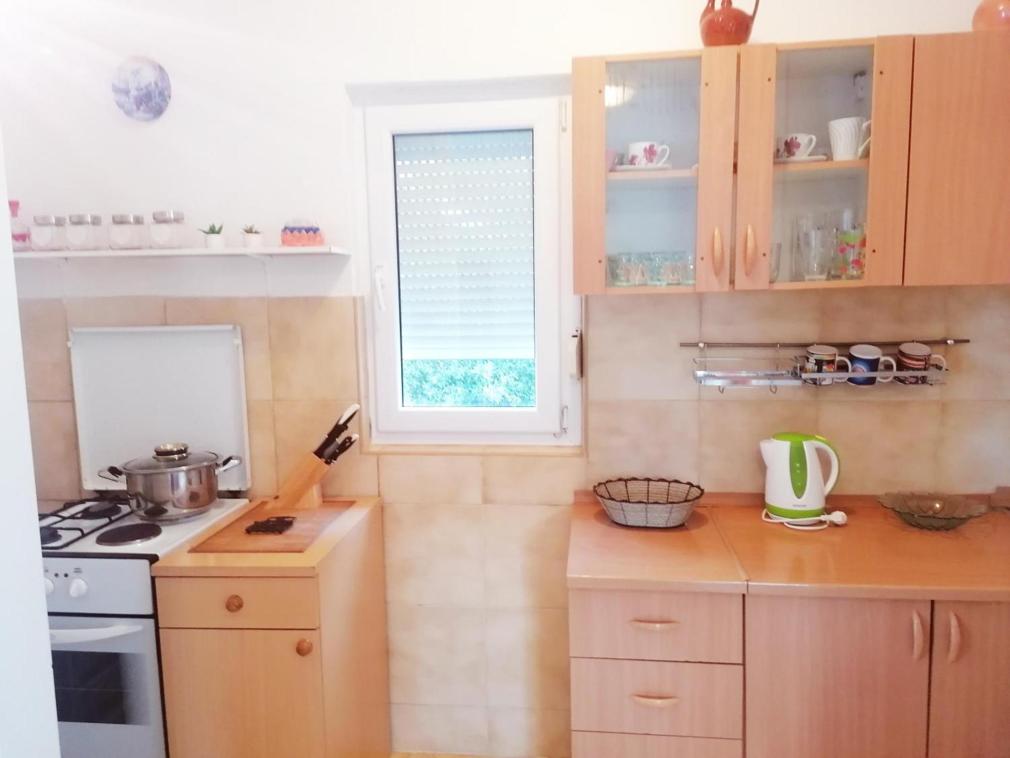 Apartman Volarevic Donji Karin Esterno foto